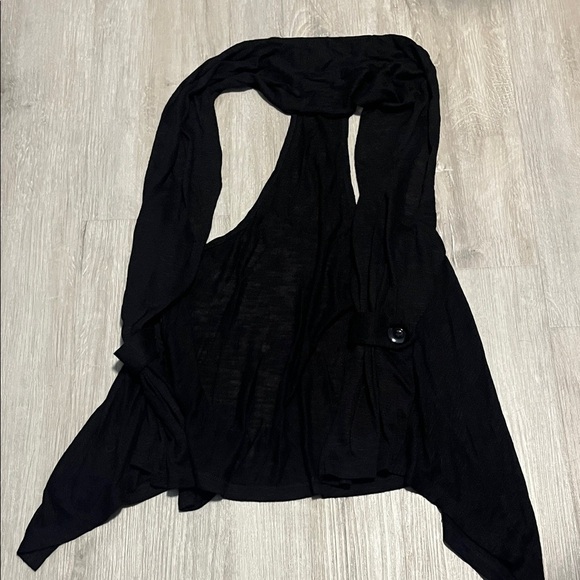 Forever 21 Black Knit Top - Picture 1 of 2